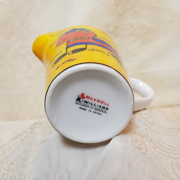 Porcelain Sugar Bowl and Creamer - Picture 14 of 16